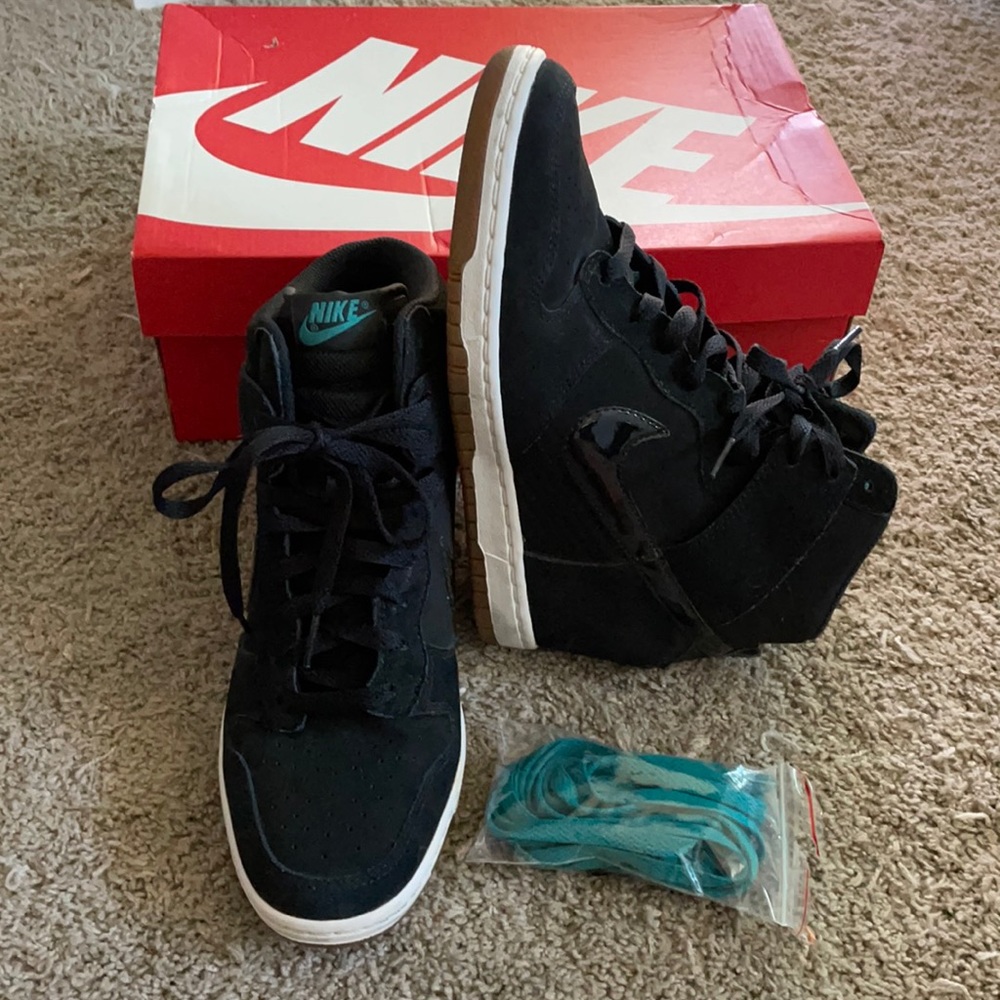 Nike Wedge High Top size 9